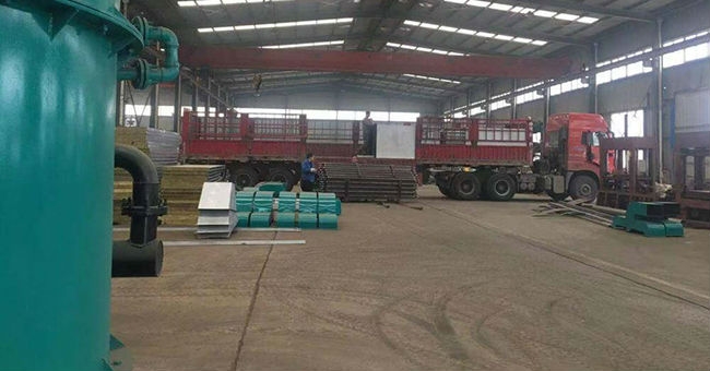 午夜在线观看视频的一個工作室